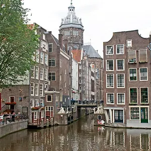 de-mallemoolen.amsterdamhotelsnl.com/